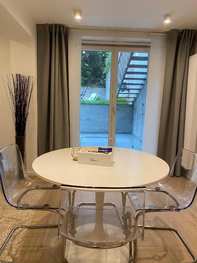Amazing Flat In Front Of Bois De La Cambre Apartment Brussels Exterior photo