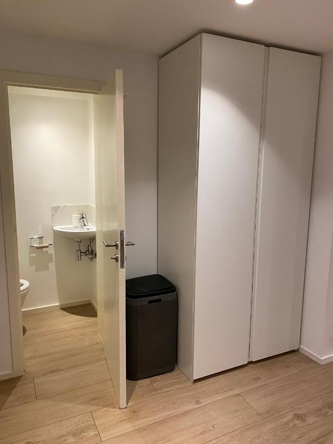 Amazing Flat In Front Of Bois De La Cambre Apartment Brussels Exterior photo